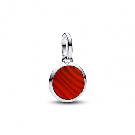Mały czerwony charms-medalion z miejscem na grawerunek - 793389C01